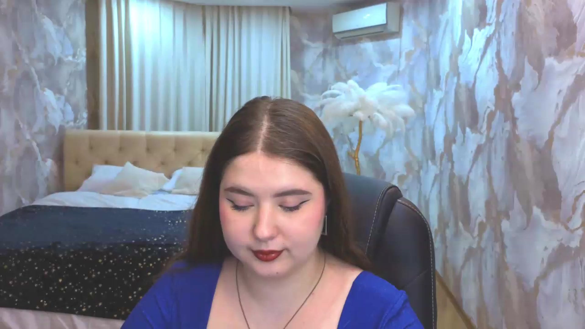 Gallery image thumbnail from EnigmaVeil's myfreecams stream on, 08/15/2026, 23:45 image 13 of 20