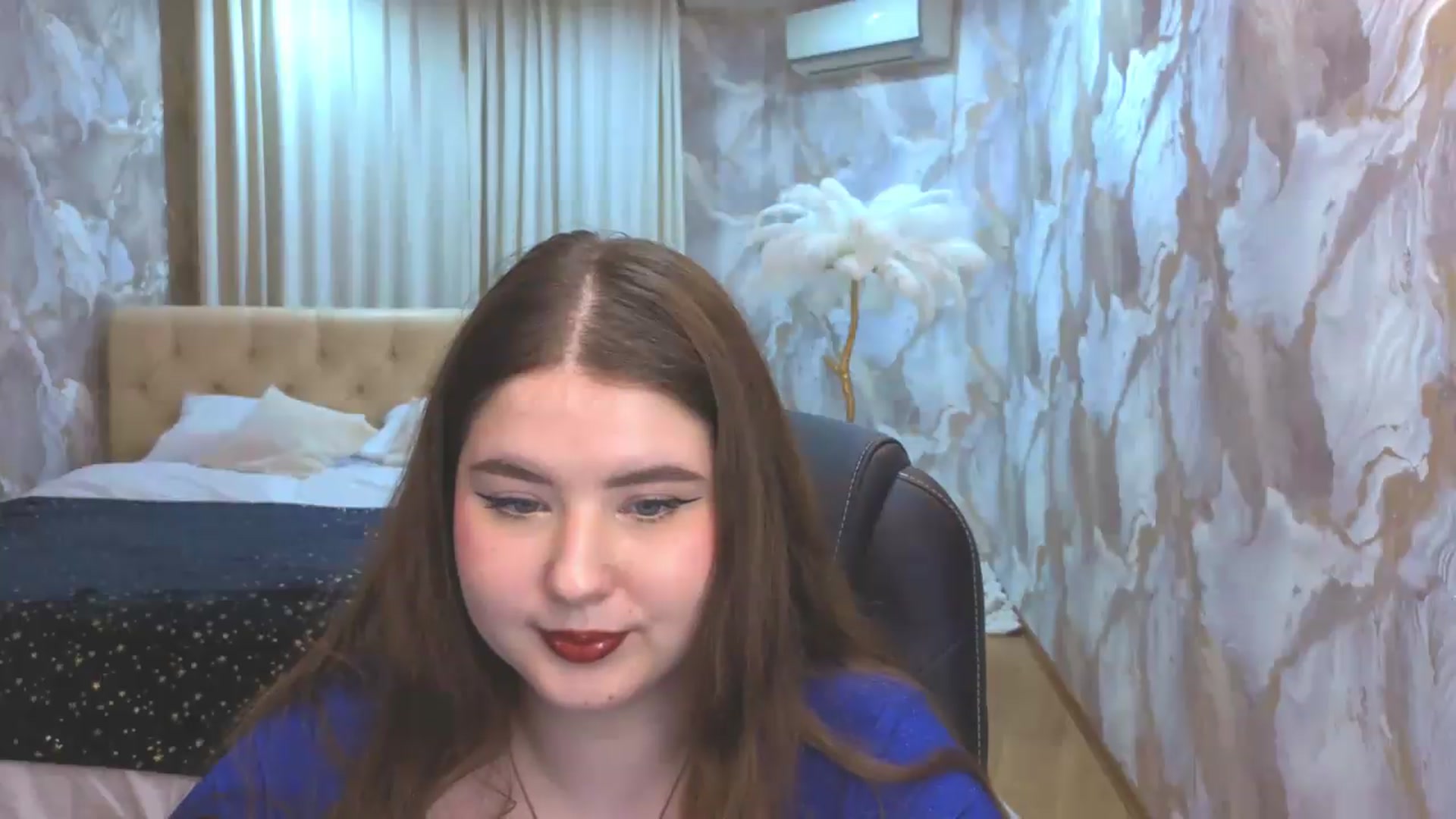 Gallery image thumbnail from EnigmaVeil's myfreecams stream on, 08/16/2026, 01:00 image 14 of 20