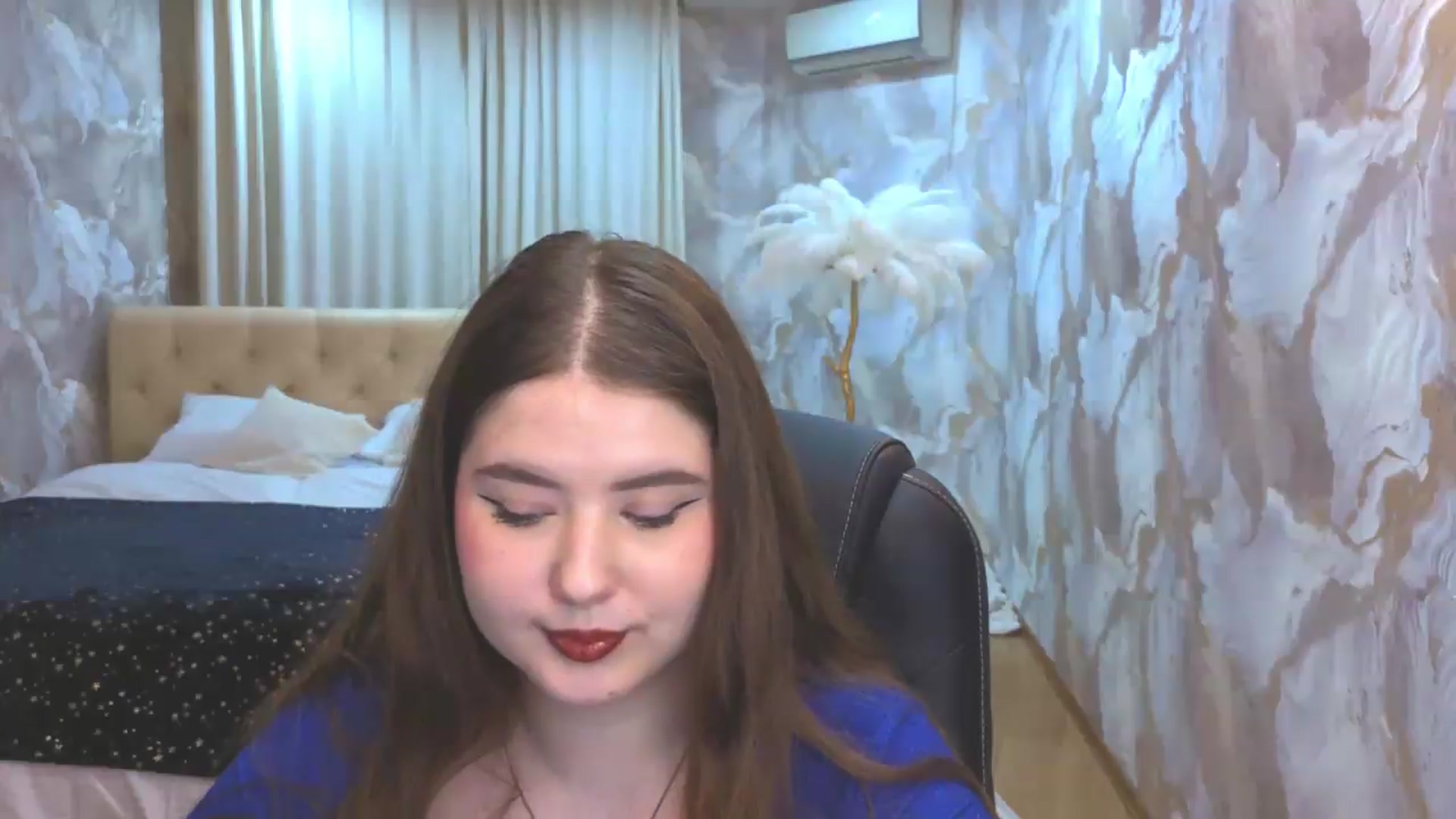 Gallery image thumbnail from EnigmaVeil's myfreecams stream on, 08/16/2026, 01:00 image 15 of 20