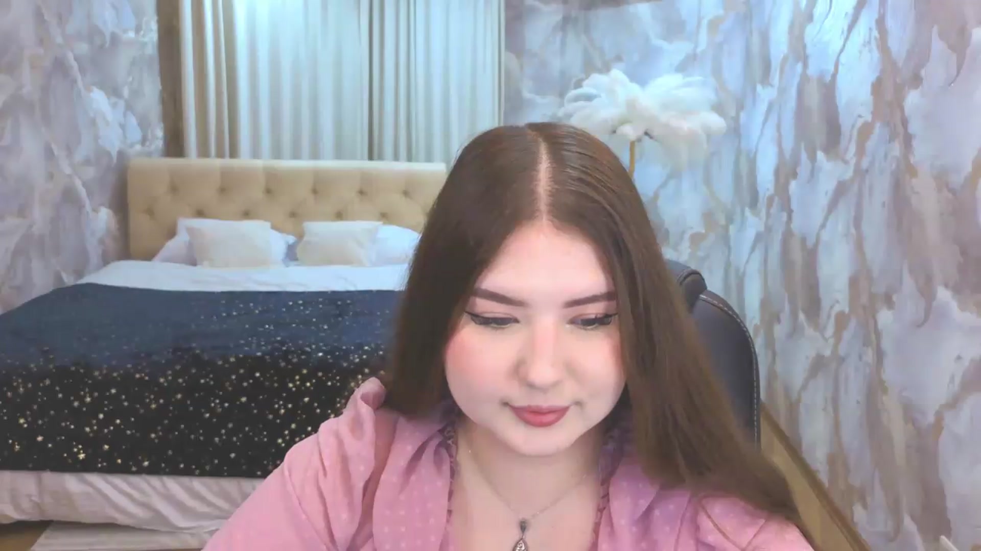 Gallery image thumbnail from EnigmaVeil's myfreecams stream on, 09/10/2026, 20:51 image 13 of 20