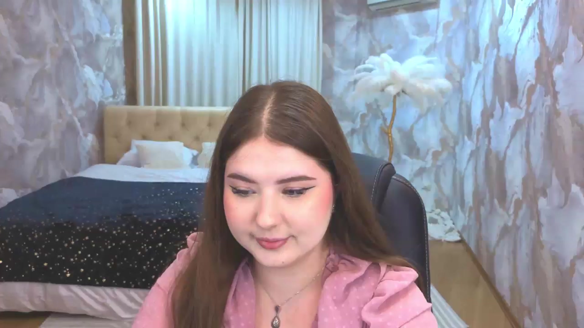 Gallery image thumbnail from EnigmaVeil's myfreecams stream on, 09/10/2026, 23:47 image 12 of 20