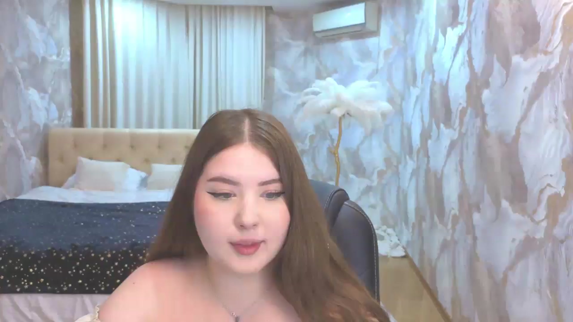 Gallery image thumbnail from EnigmaVeil's myfreecams stream on, 09/11/2026, 19:46 image 10 of 20