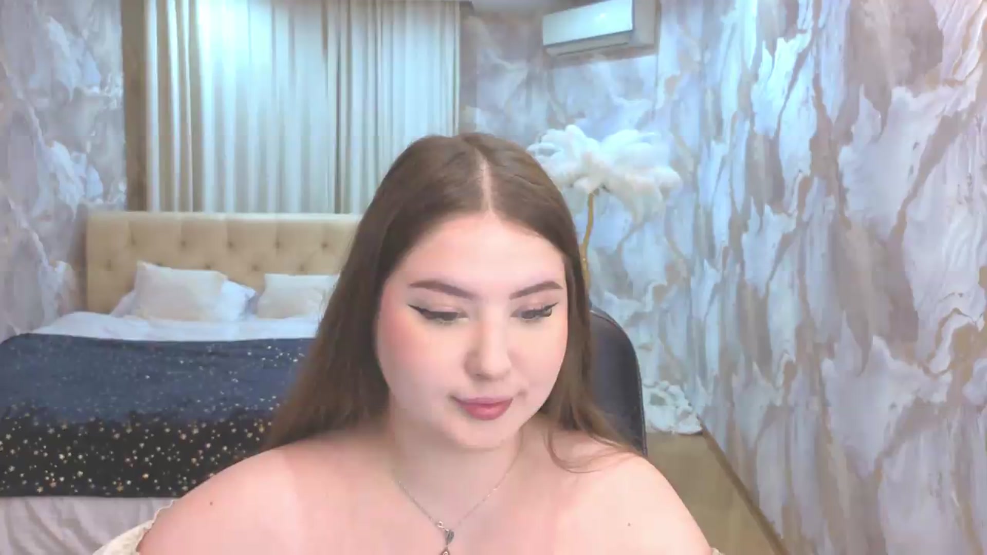 Gallery image thumbnail from EnigmaVeil's myfreecams stream on, 09/11/2026, 19:46 image 16 of 20
