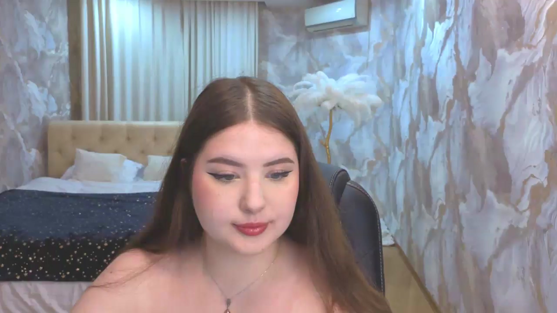 Gallery image thumbnail from EnigmaVeil's myfreecams stream on, 09/11/2026, 21:35 image 14 of 20