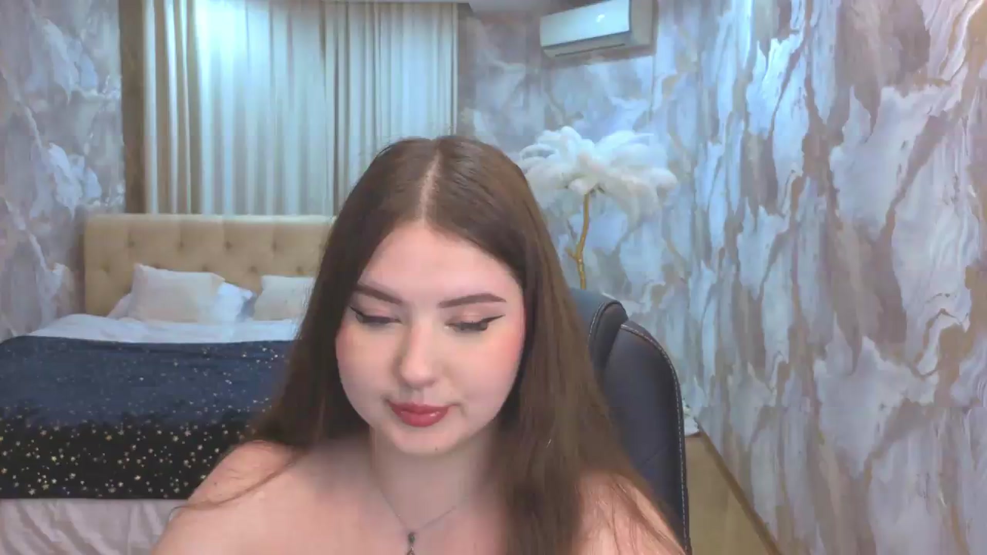 Gallery image thumbnail from EnigmaVeil's myfreecams stream on, 09/11/2026, 21:35 image 13 of 20