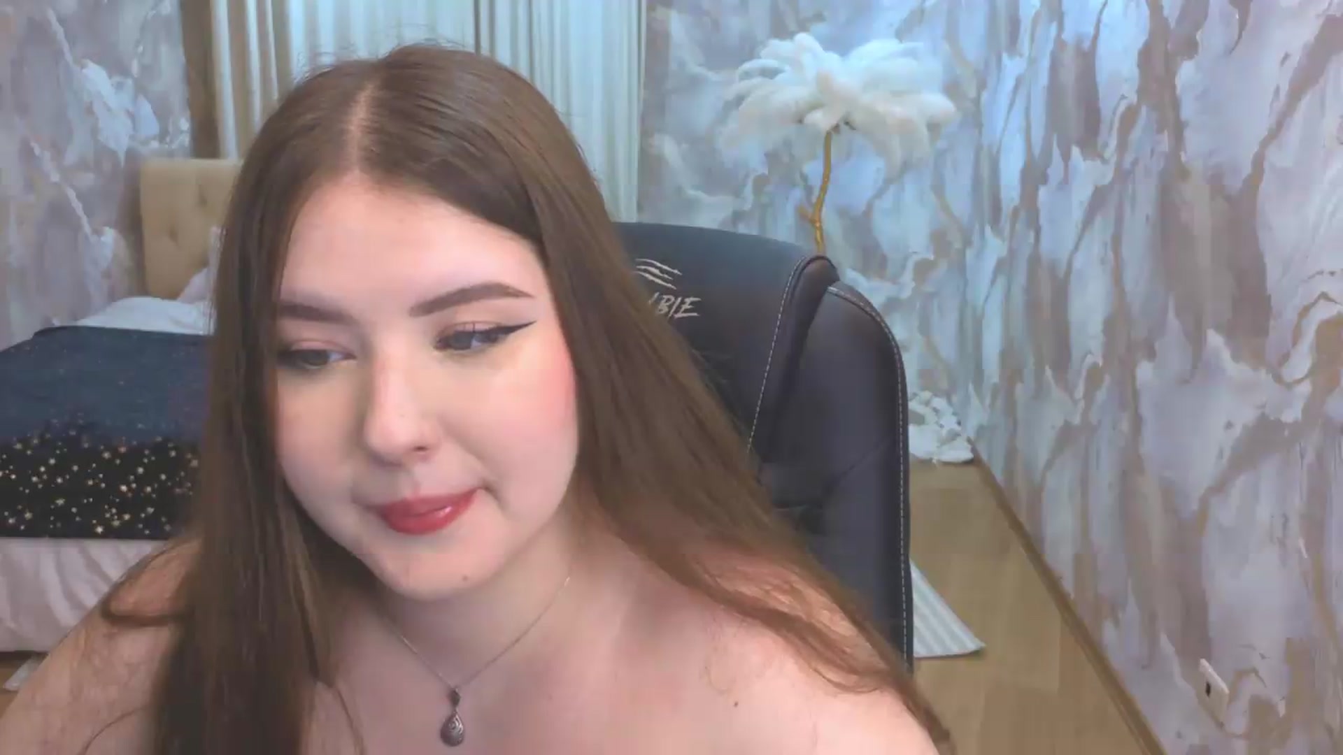 Gallery image thumbnail from EnigmaVeil's myfreecams stream on, 09/11/2026, 23:27 image 12 of 20