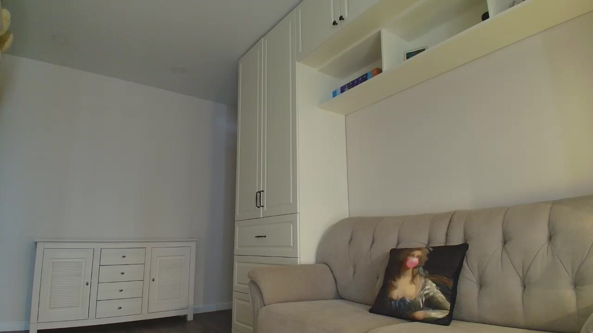 Gallery image thumbnail from EnigmaWine's myfreecams stream on, 04/11/2026, 07:57 image 7 of 20