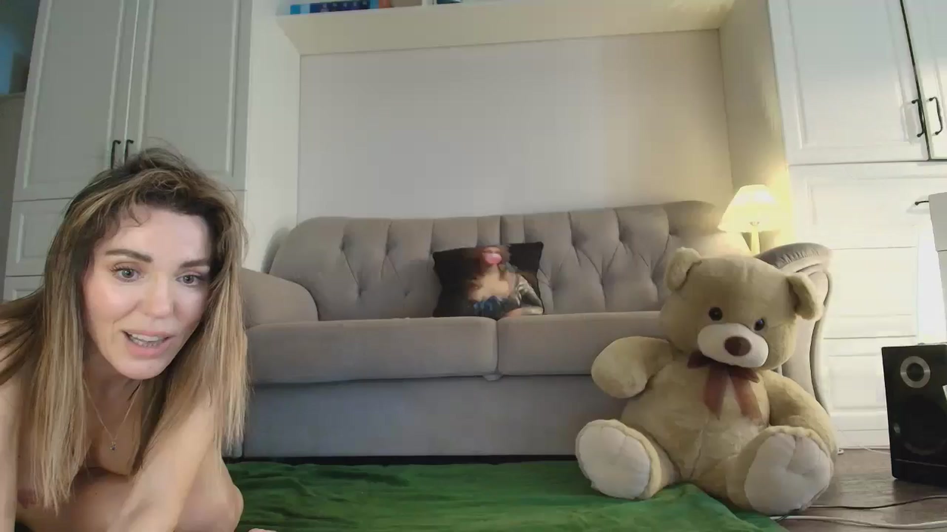 Gallery image thumbnail from EnigmaWine's myfreecams stream on, 04/11/2026, 07:57 image 16 of 20