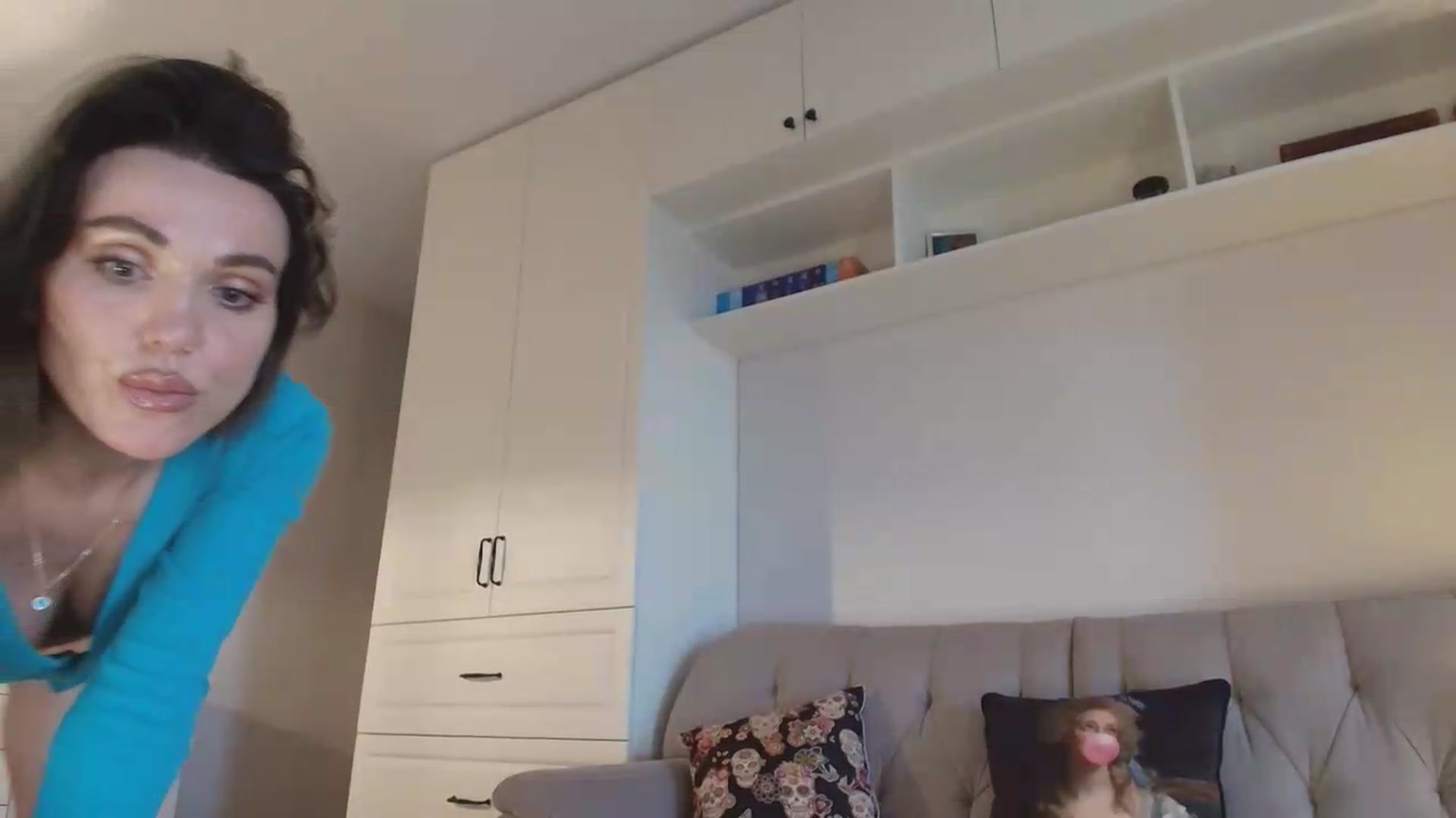 Gallery image thumbnail from EnigmaWine's myfreecams stream on, 06/27/2026, 10:18 image 5 of 20