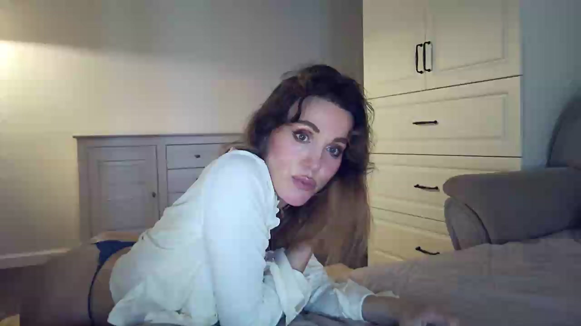 Gallery image thumbnail from EnigmaWine's myfreecams stream on, 07/12/2026, 08:23 image 1 of 20