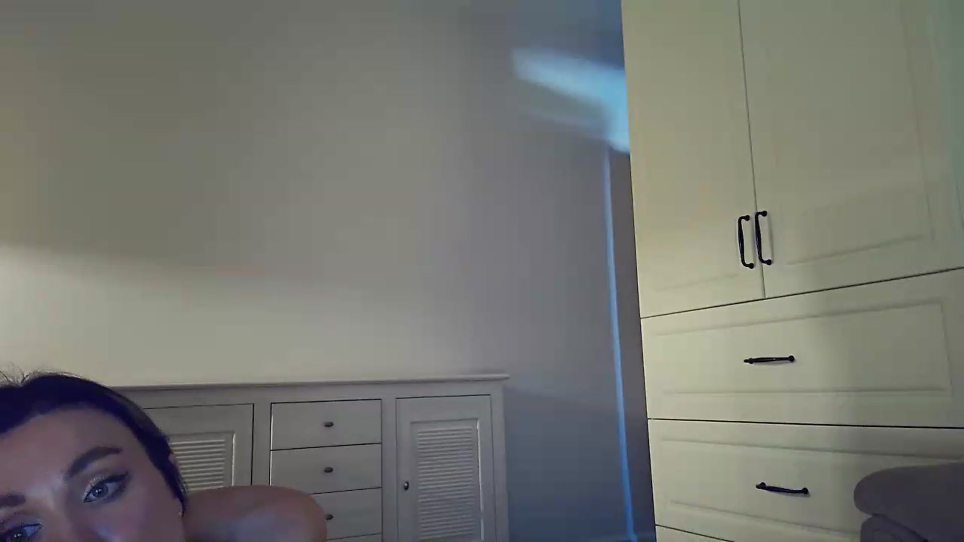 Gallery image thumbnail from EnigmaWine's myfreecams stream on, 08/01/2026, 08:17 image 5 of 20