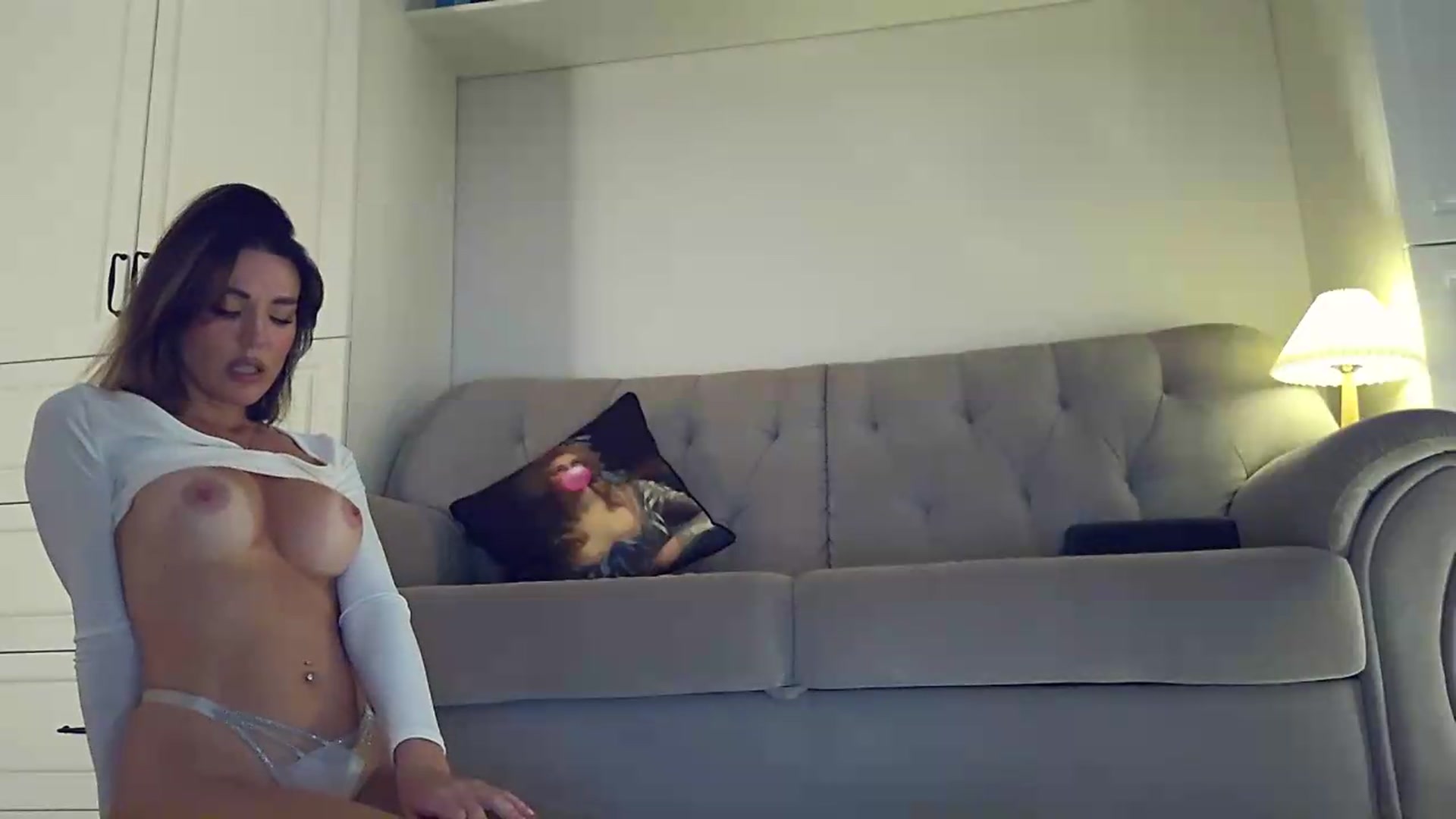 Gallery image thumbnail from EnigmaWine's myfreecams stream on, 08/08/2026, 07:11 image 15 of 20