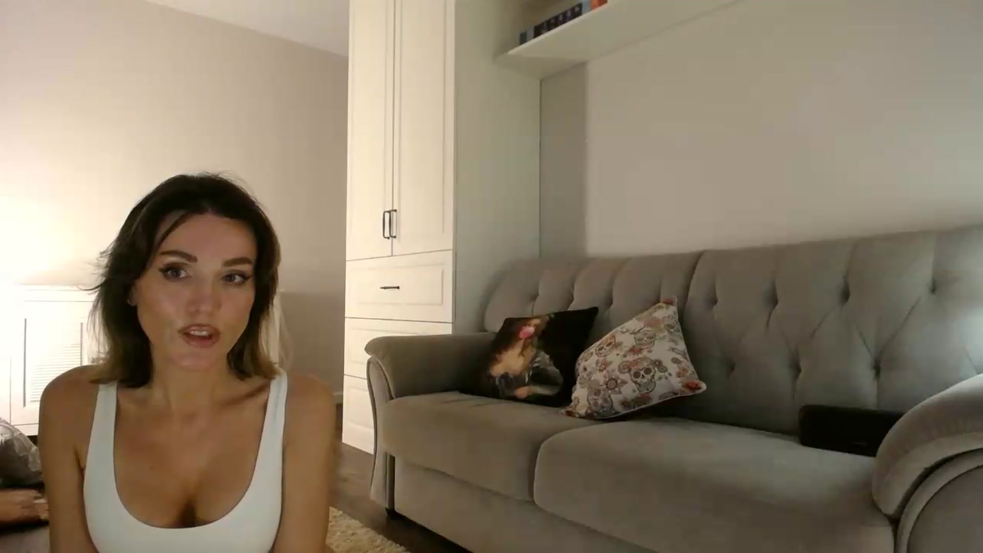 Gallery image thumbnail from EnigmaWine's myfreecams stream on, 08/15/2026, 08:00 image 19 of 20
