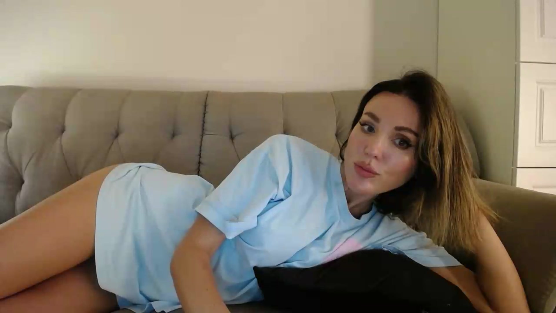 Gallery image thumbnail from EnigmaWine's myfreecams stream on, 08/15/2026, 11:54 image 13 of 20