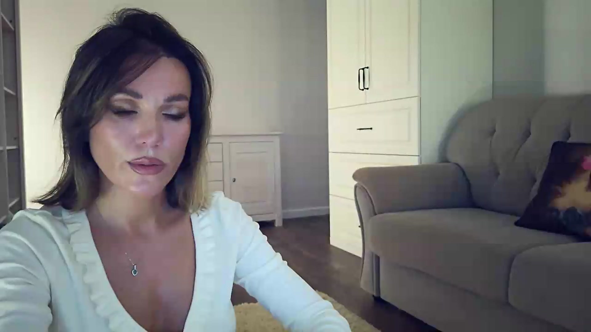 Gallery image thumbnail from EnigmaWine's myfreecams stream on, 08/22/2026, 08:24 image 3 of 20