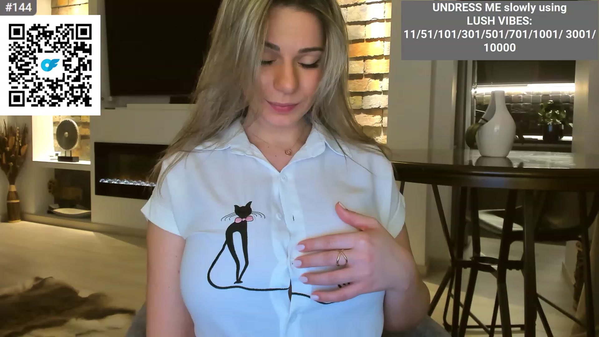 Gallery image thumbnail from Enna_Miller's myfreecams stream on, 01/27/2024, 15:45 image 10 of 20