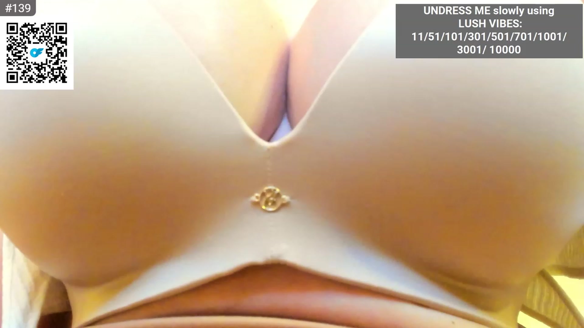 Gallery image thumbnail from Enna_Miller's myfreecams stream on, 01/28/2024, 15:36 image 8 of 20