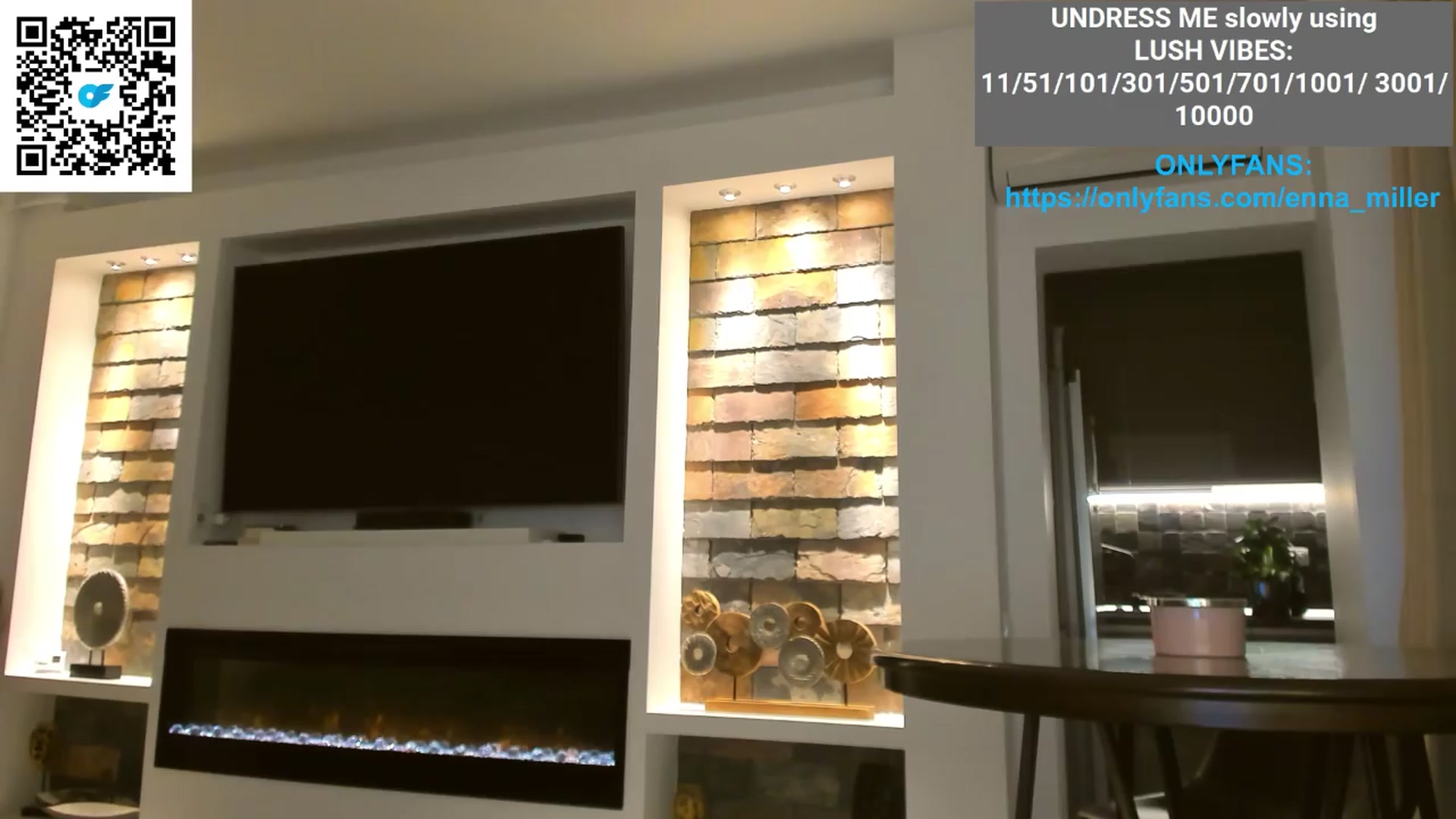 Gallery image thumbnail from Enna_Miller's myfreecams stream on, 04/04/2024, 04:59 image 8 of 20