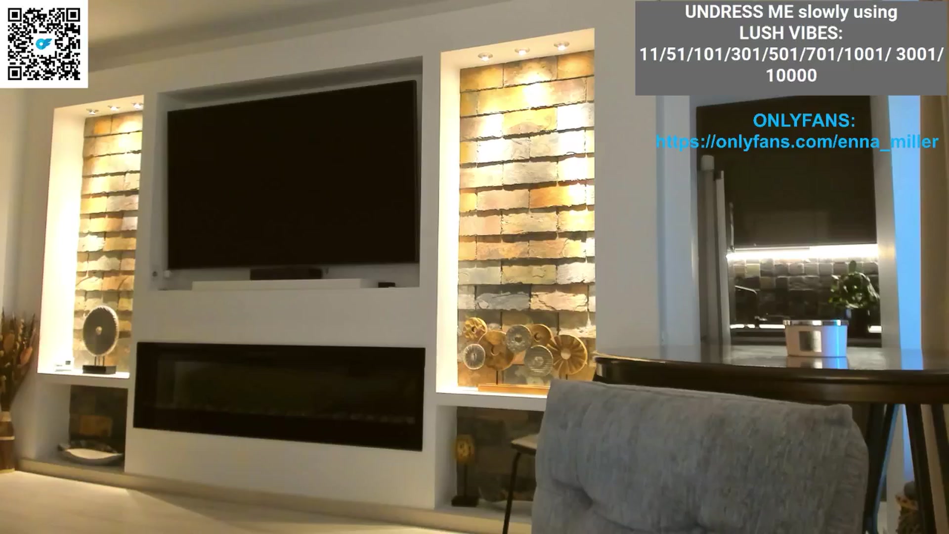 Gallery image thumbnail from Enna_Miller's myfreecams stream on, 07/07/2024, 14:10 image 4 of 20