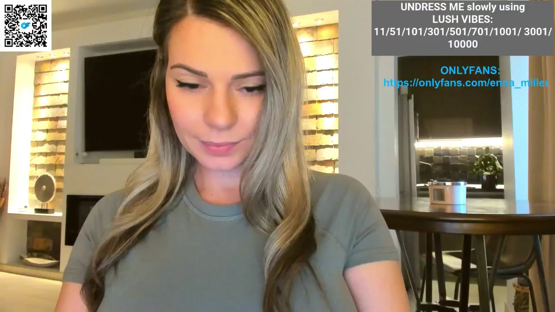 Gallery image thumbnail from Enna_Miller's myfreecams stream on, 07/07/2024, 14:52 image 10 of 20