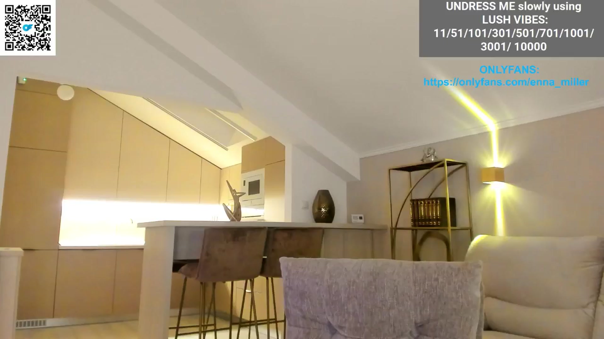 Gallery image thumbnail from Enna_Miller's myfreecams stream on, 07/14/2024, 14:08 image 4 of 20