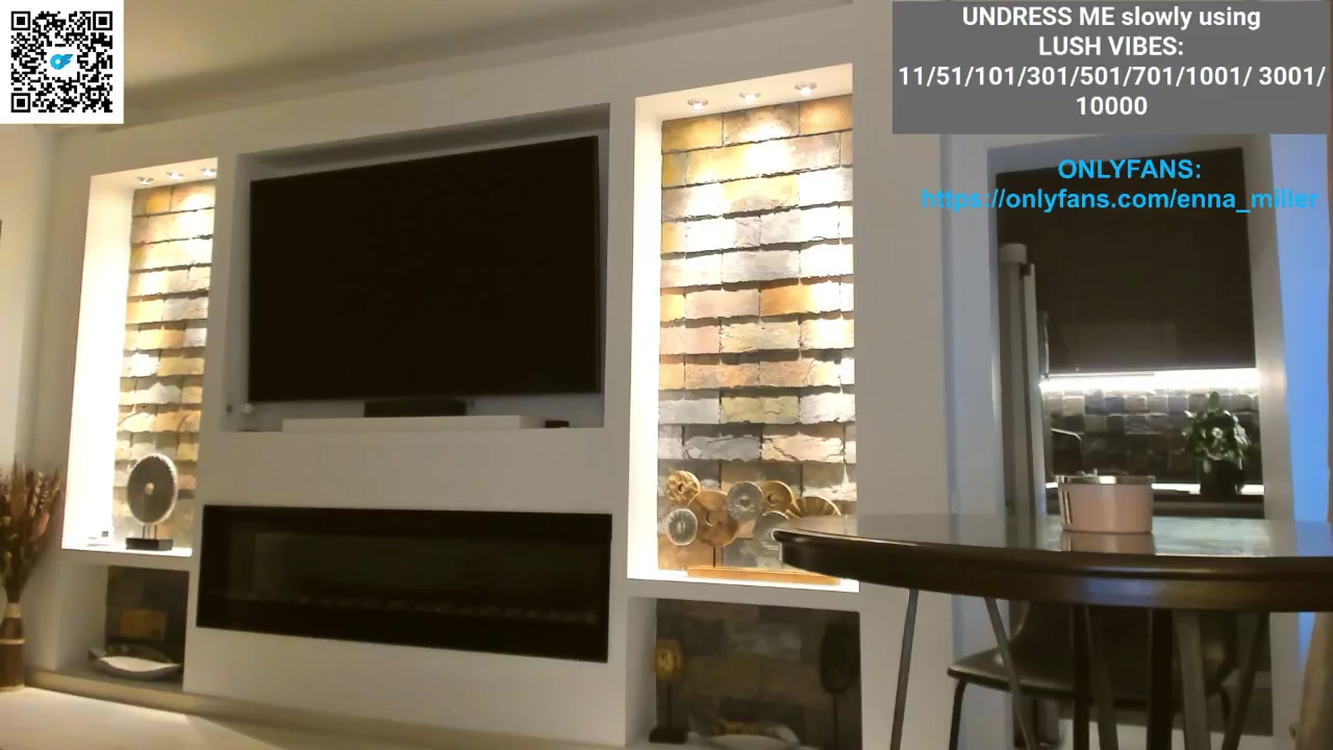 Gallery image thumbnail from Enna_Miller's myfreecams stream on, 07/22/2024, 05:48 image 11 of 20