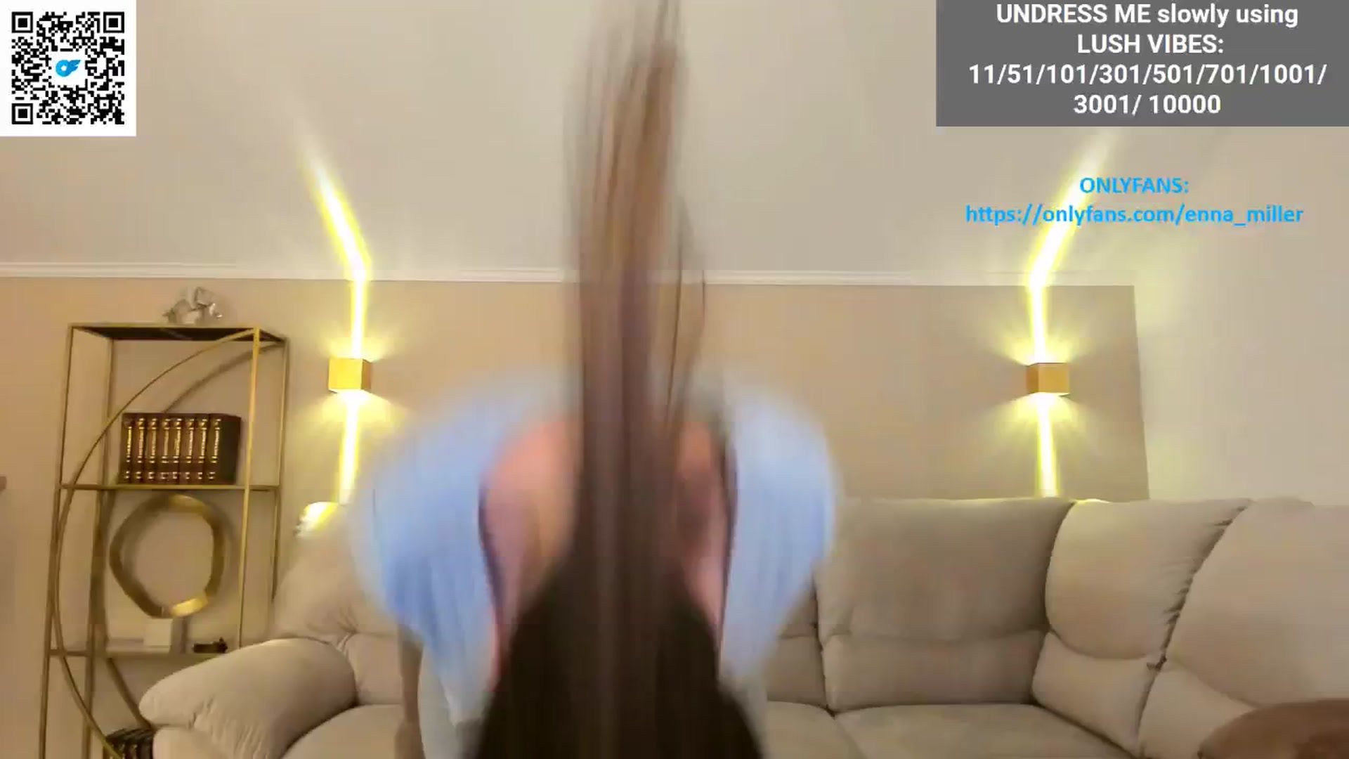 Gallery image thumbnail from Enna_Miller's myfreecams stream on, 10/17/2024, 03:46 image 6 of 20