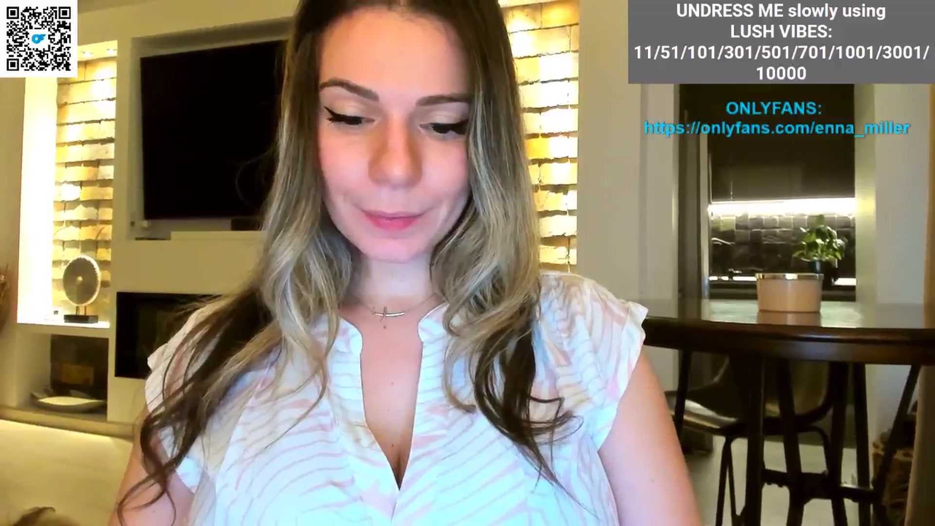 Gallery image thumbnail from Enna_Miller's myfreecams stream on, 11/16/2024, 15:06 image 5 of 20