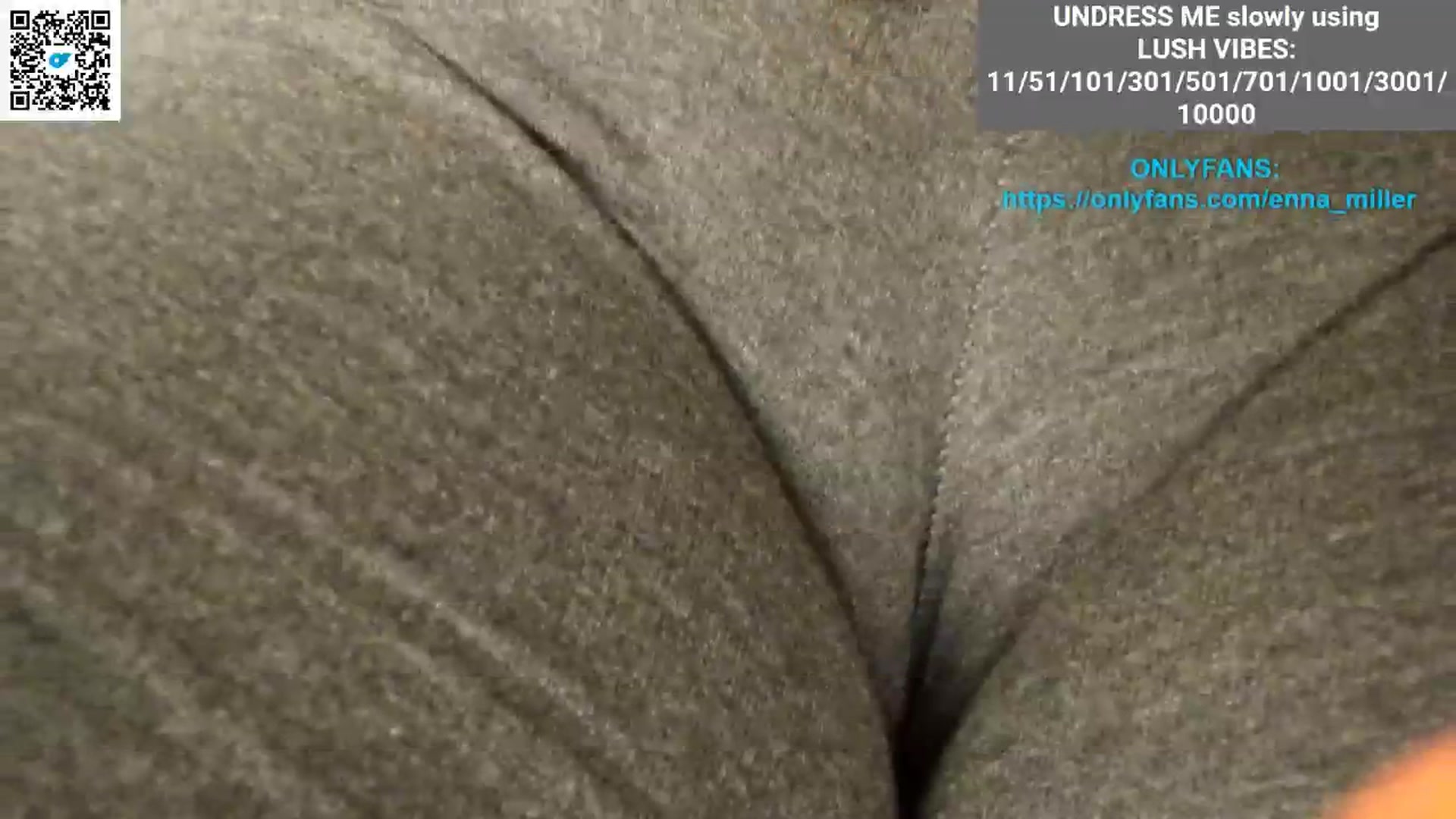 Gallery image thumbnail from Enna_Miller's myfreecams stream on, 01/06/2025, 07:59 image 10 of 20