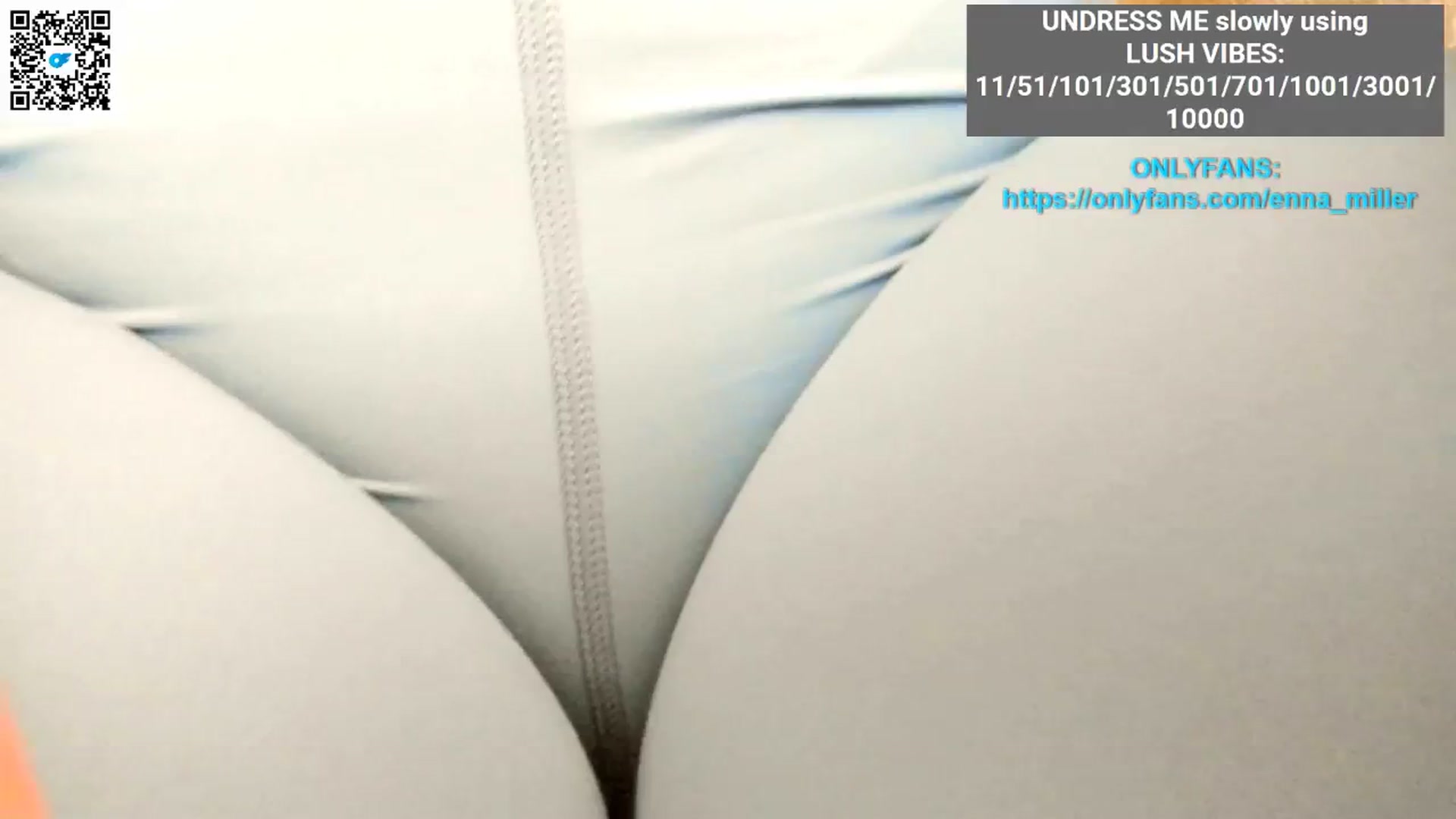 Gallery image thumbnail from Enna_Miller's myfreecams stream on, 04/14/2025, 07:45 image 12 of 20
