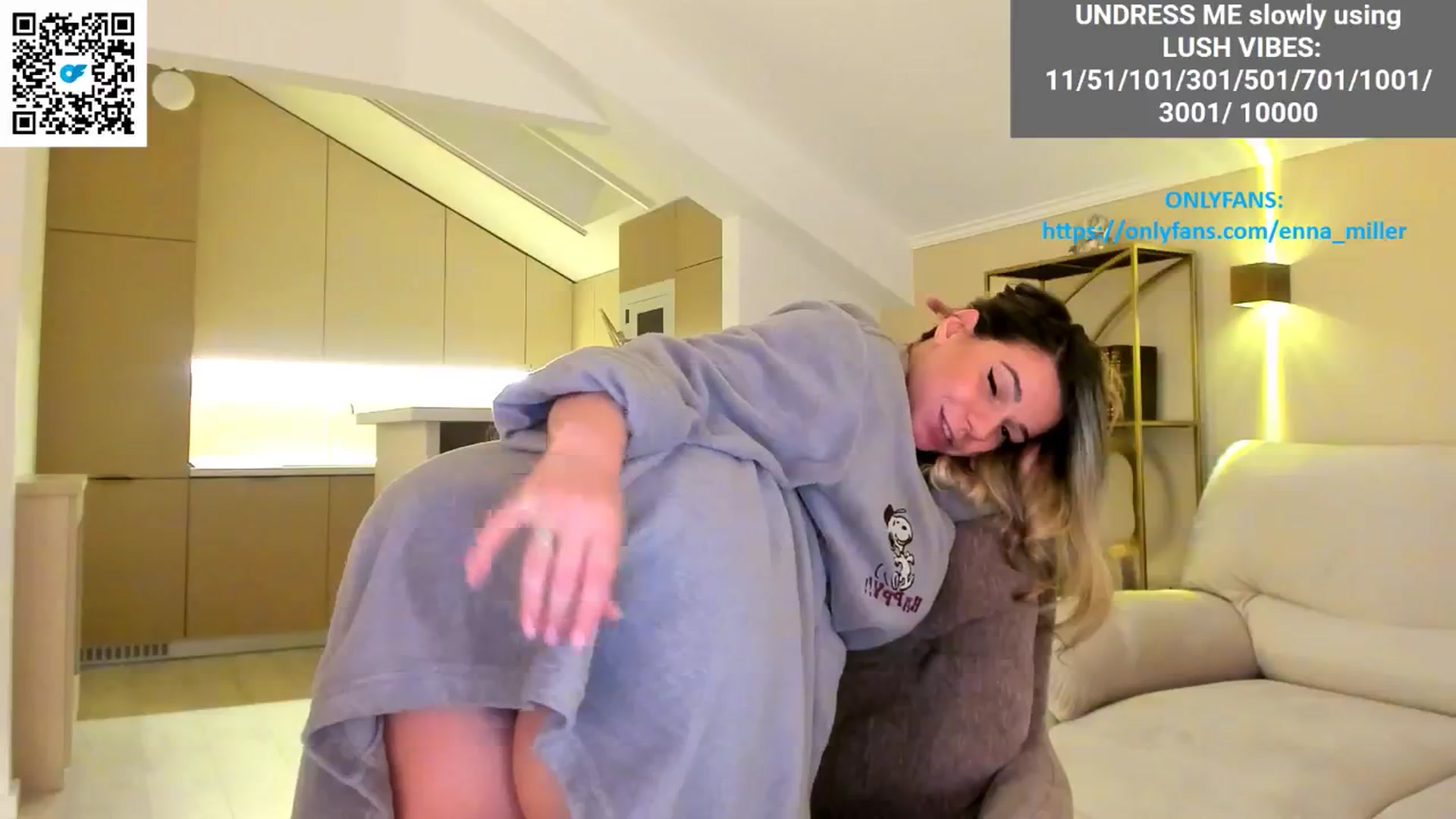 Gallery image thumbnail from Enna_Miller's myfreecams stream on, 05/01/2025, 16:58 image 4 of 20
