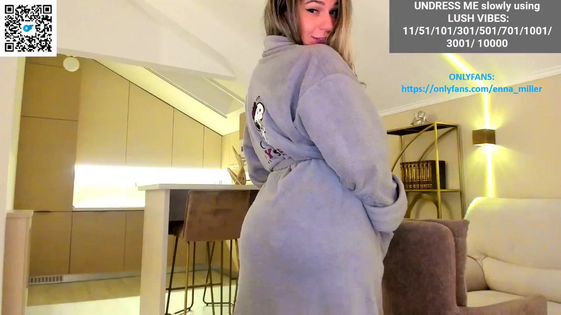 Gallery image thumbnail from Enna_Miller's myfreecams stream on, 05/01/2025, 16:58 image 11 of 20