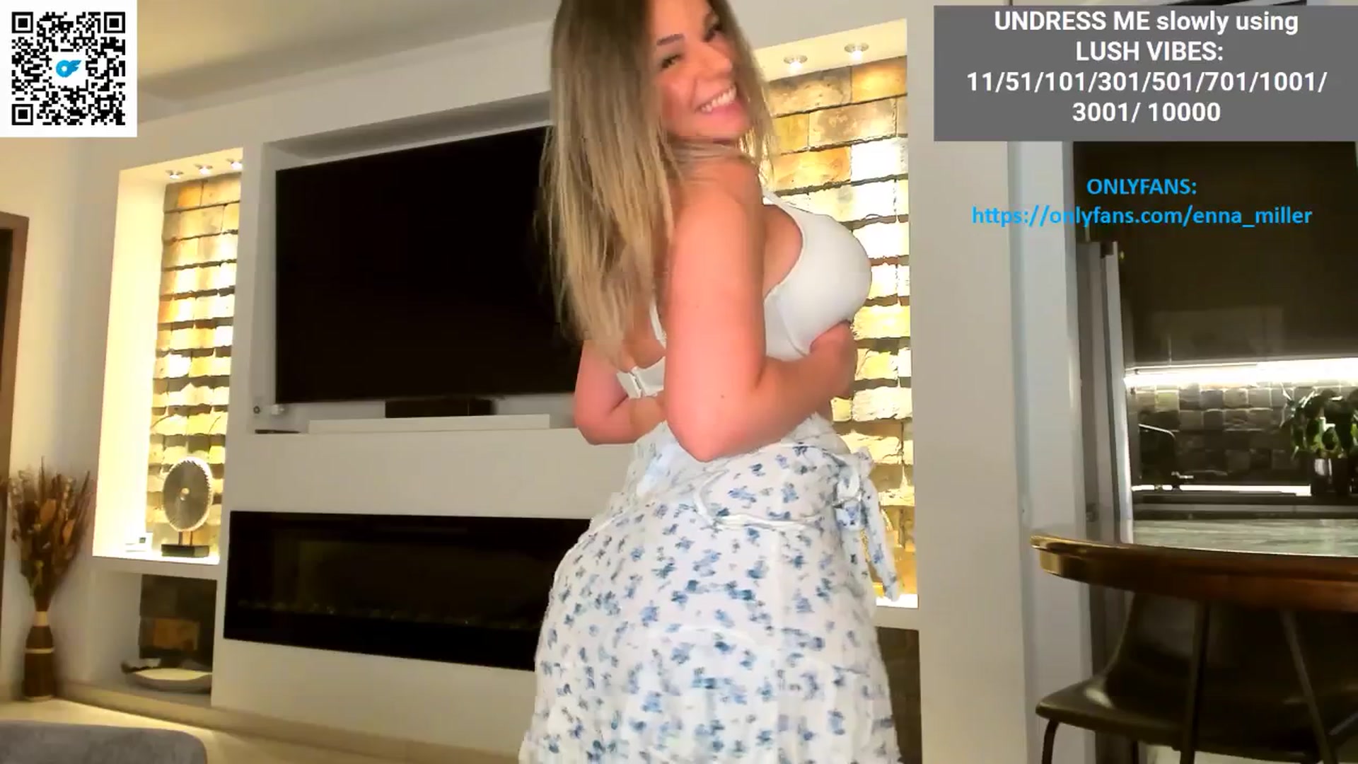 Gallery image thumbnail from Enna_Miller's myfreecams stream on, 07/26/2025, 14:50 image 5 of 20