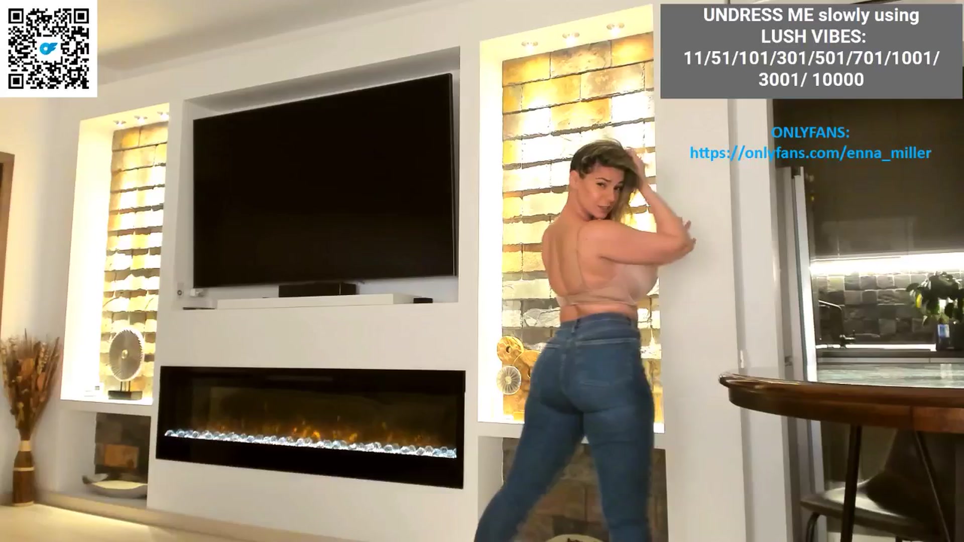 Gallery image thumbnail from Enna_Miller's myfreecams stream on, 11/26/2025, 07:57 image 11 of 20