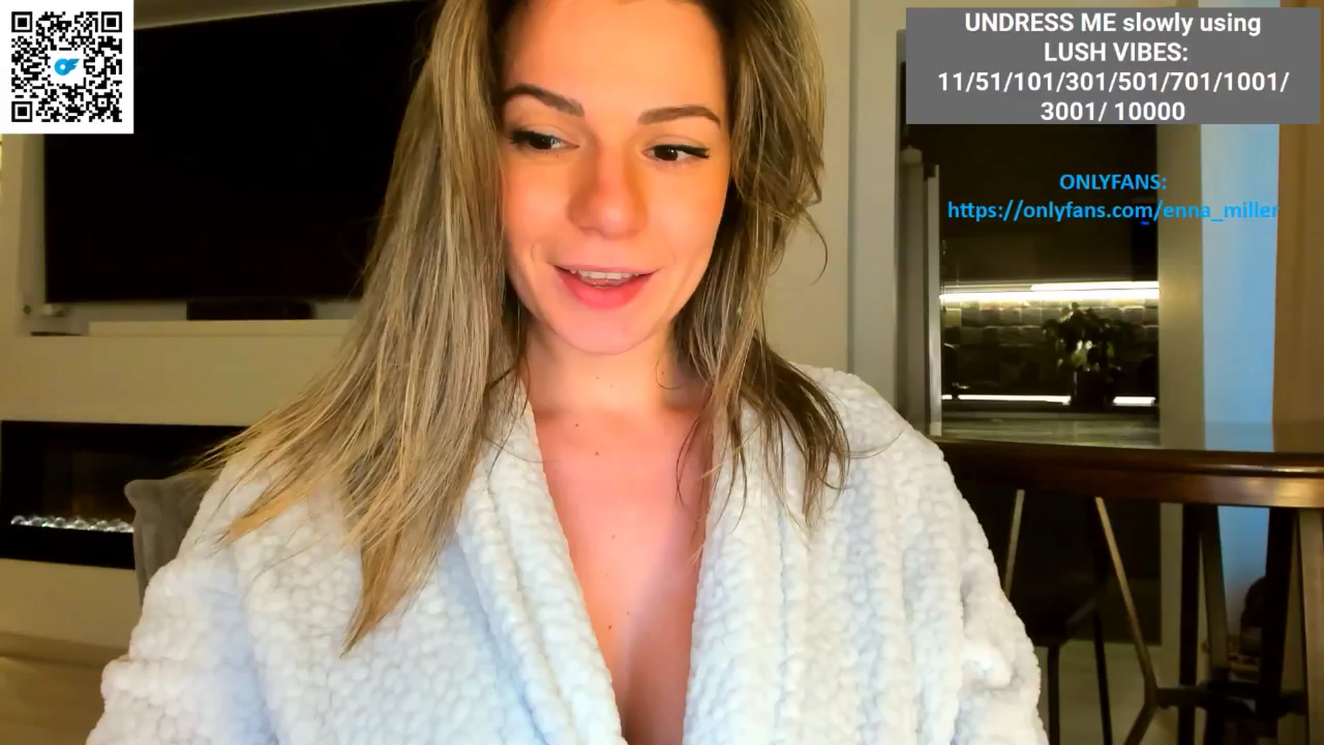 Gallery image thumbnail from Enna_Miller's myfreecams stream on, 01/12/2026, 08:37 image 1 of 20