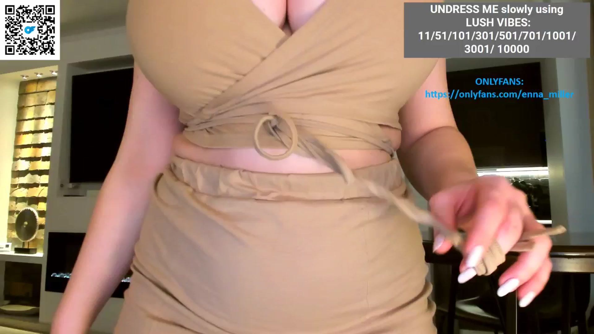 Gallery image thumbnail from Enna_Miller's myfreecams stream on, 01/26/2026, 08:30 image 10 of 20