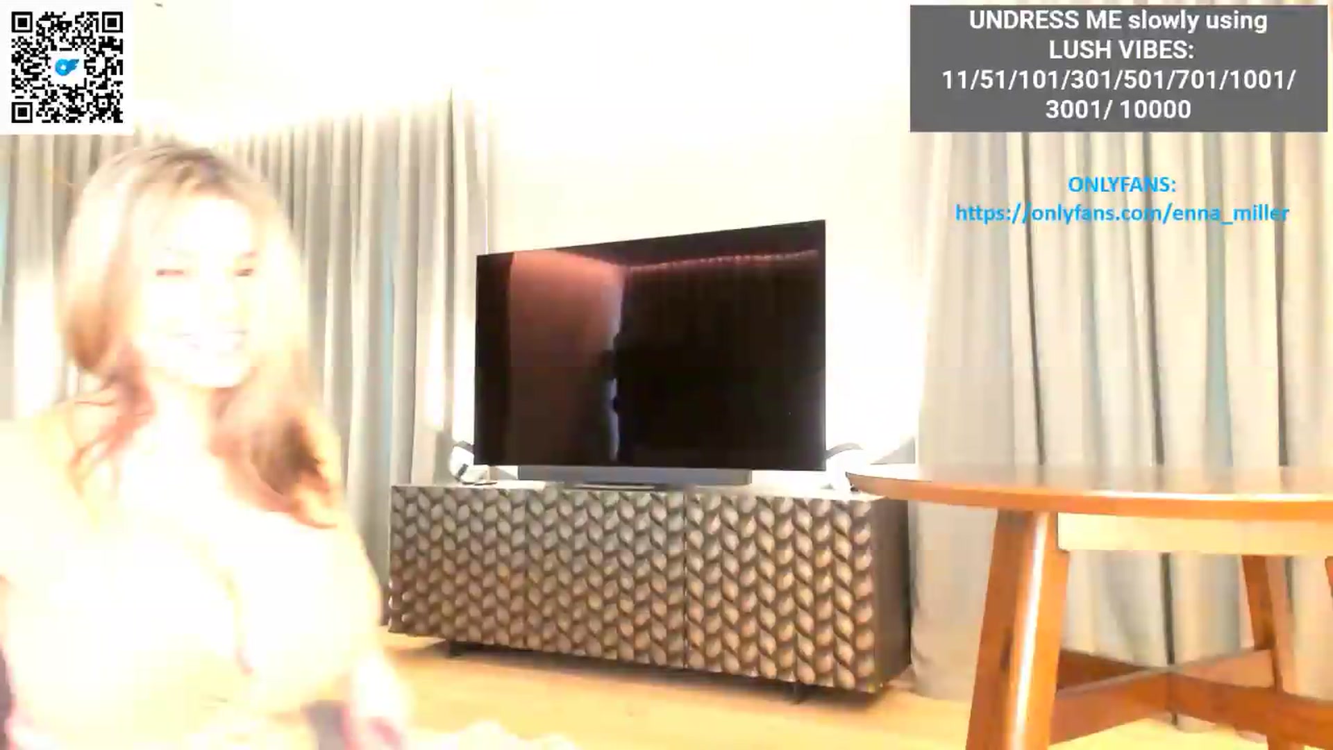 Gallery image thumbnail from Enna_Miller's myfreecams stream on, 07/18/2026, 10:25 image 8 of 20