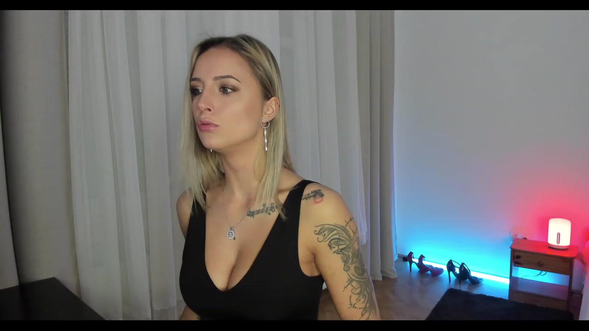Gallery image thumbnail from Enncandy's myfreecams stream on, 12/28/2022, 17:30 image 20 of 20