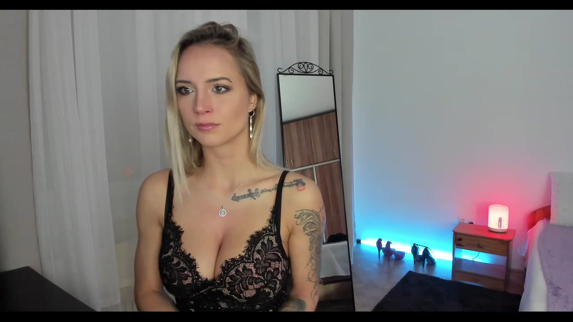 Gallery image thumbnail from Enncandy's myfreecams stream on, 01/03/2023, 06:02 image 7 of 20