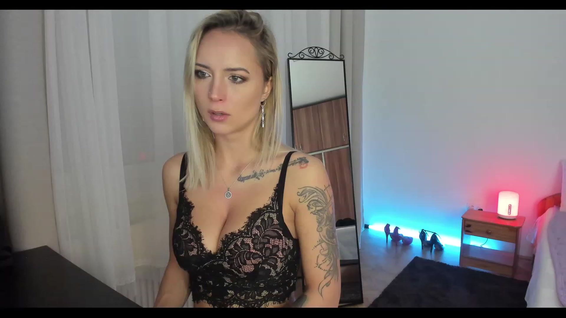 Gallery image thumbnail from Enncandy's myfreecams stream on, 01/03/2023, 06:02 image 1 of 20
