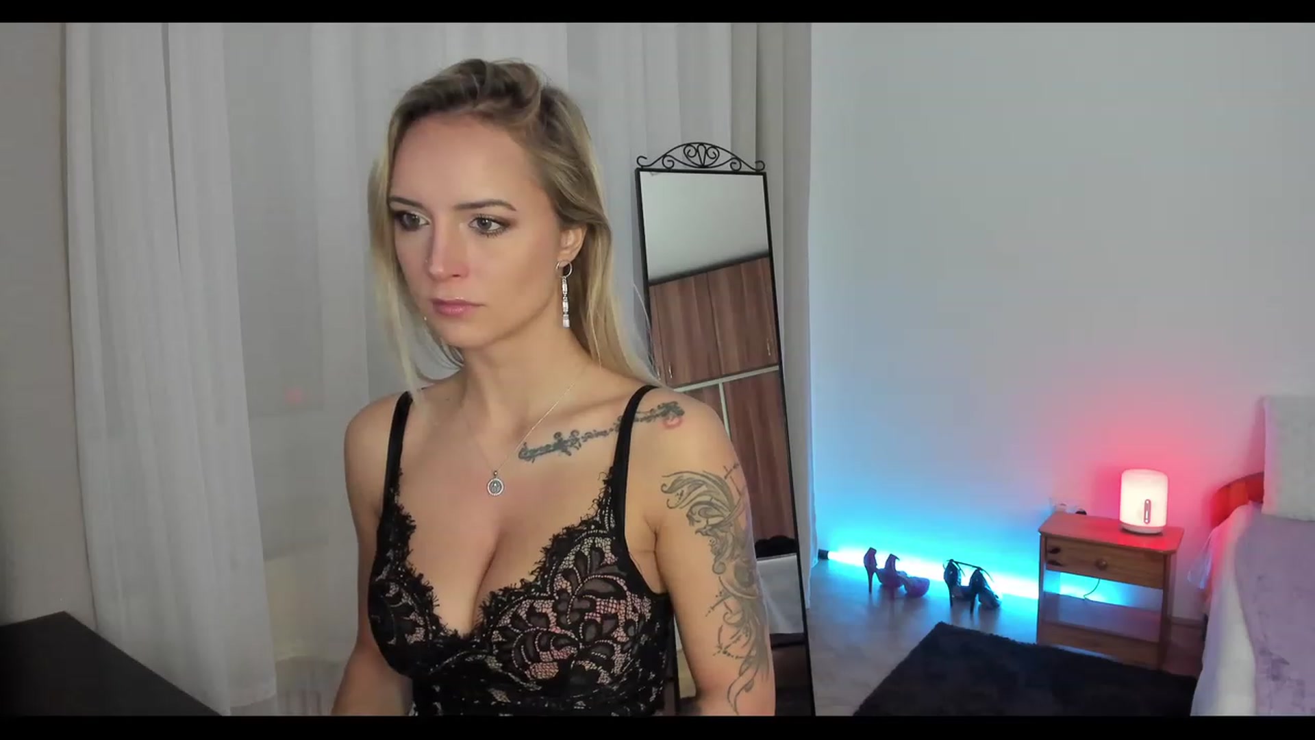 Gallery image thumbnail from Enncandy's myfreecams stream on, 01/03/2023, 06:02 image 6 of 20