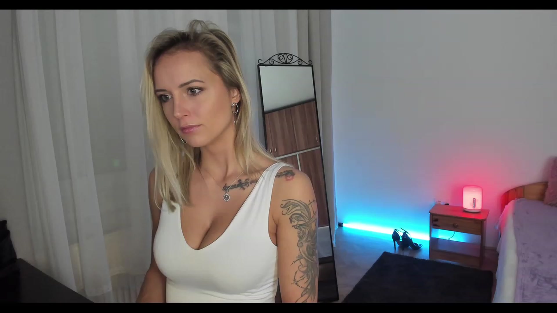 Gallery image thumbnail from Enncandy's myfreecams stream on, 01/05/2023, 07:50 image 3 of 20