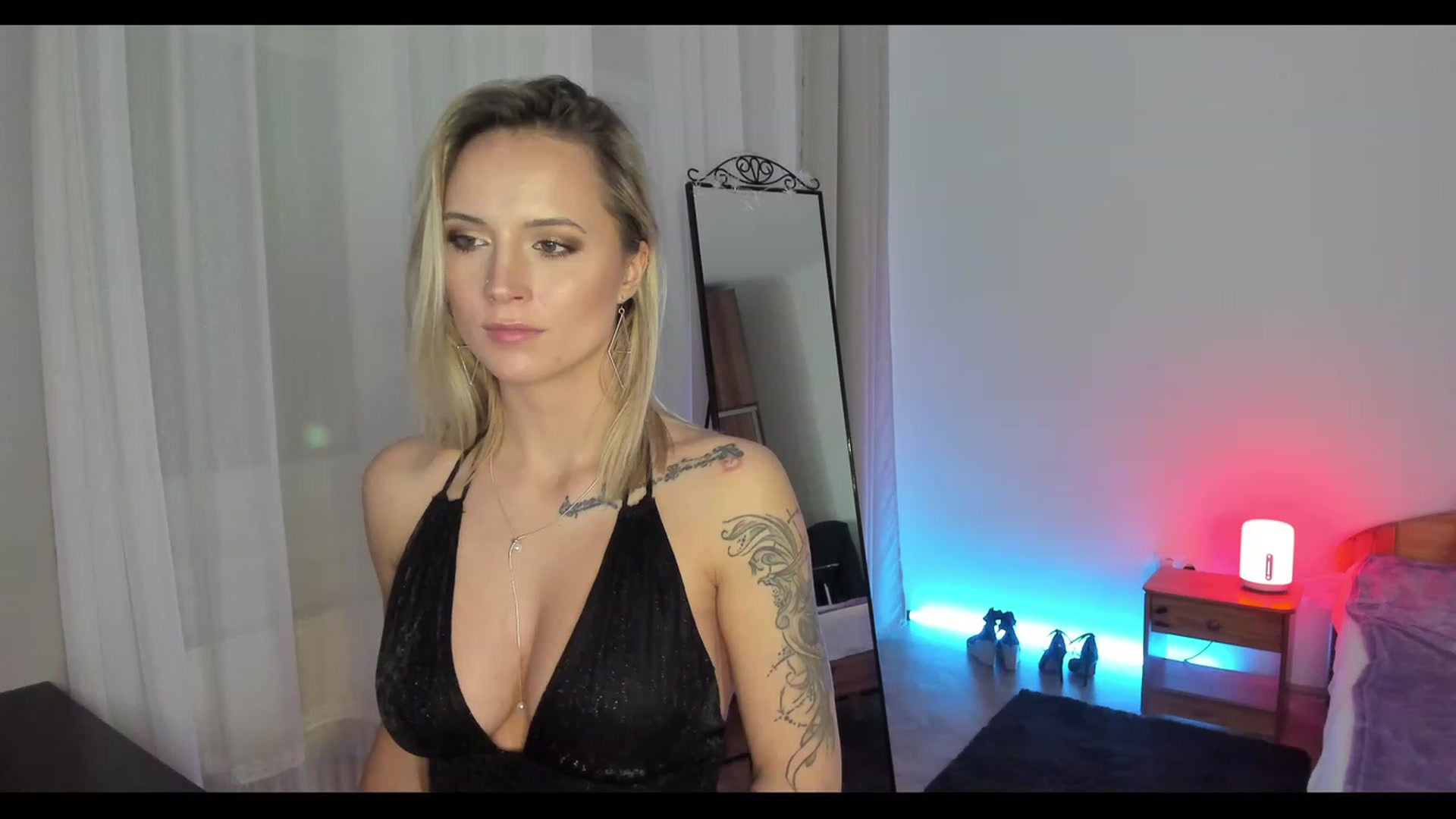 Gallery image thumbnail from Enncandy's myfreecams stream on, 02/05/2023, 18:19 image 15 of 20