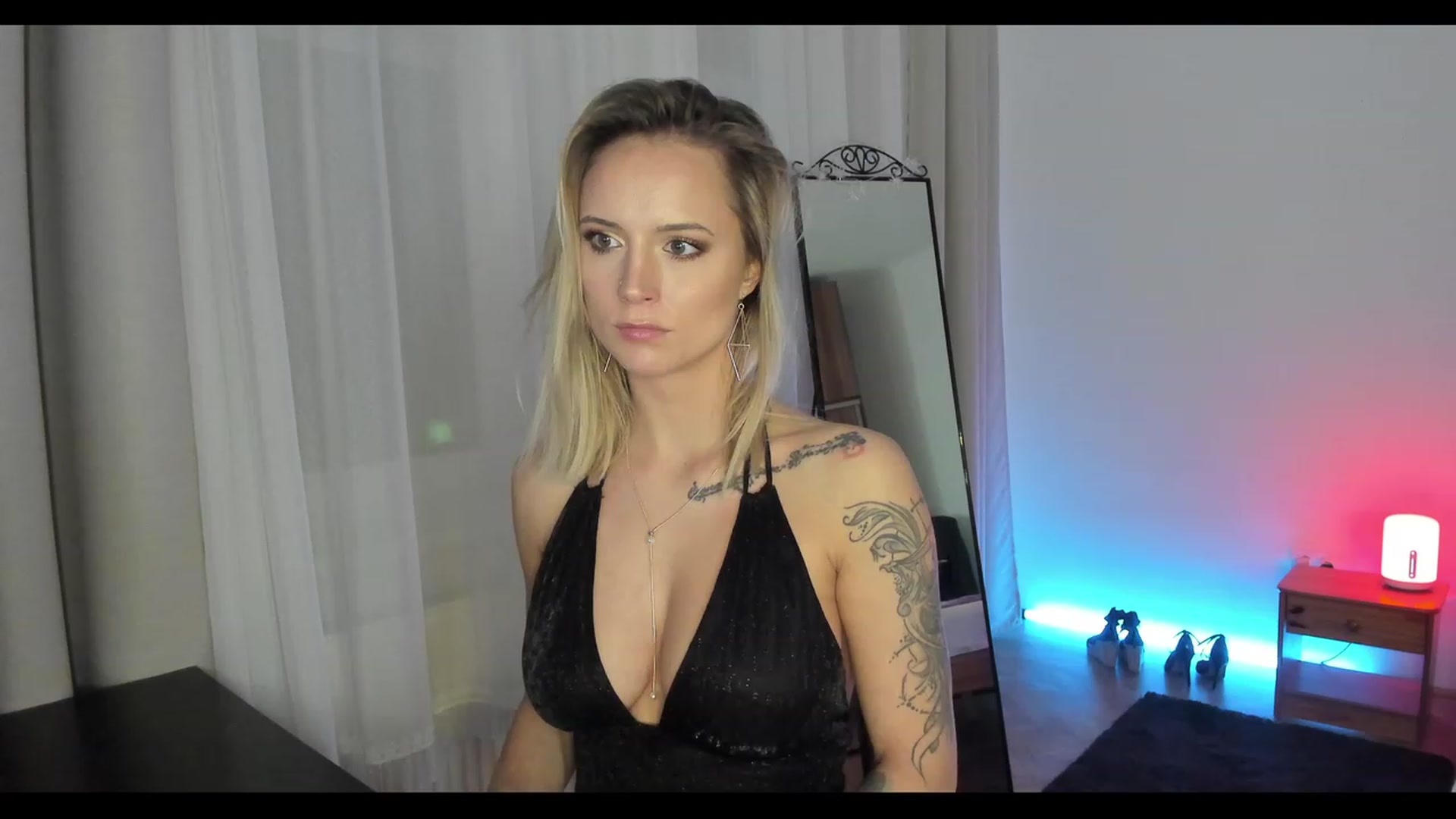 Gallery image thumbnail from Enncandy's myfreecams stream on, 02/05/2023, 18:19 image 6 of 20