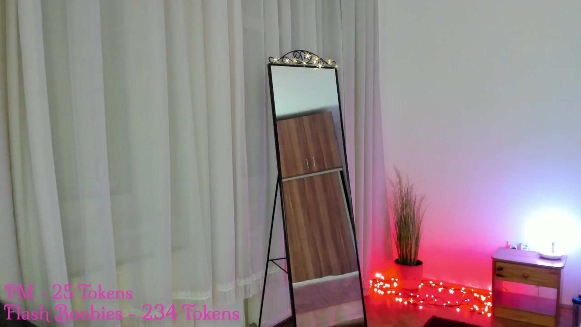 Gallery image thumbnail from Enncandy's myfreecams stream on, 05/23/2024, 20:43 image 17 of 20