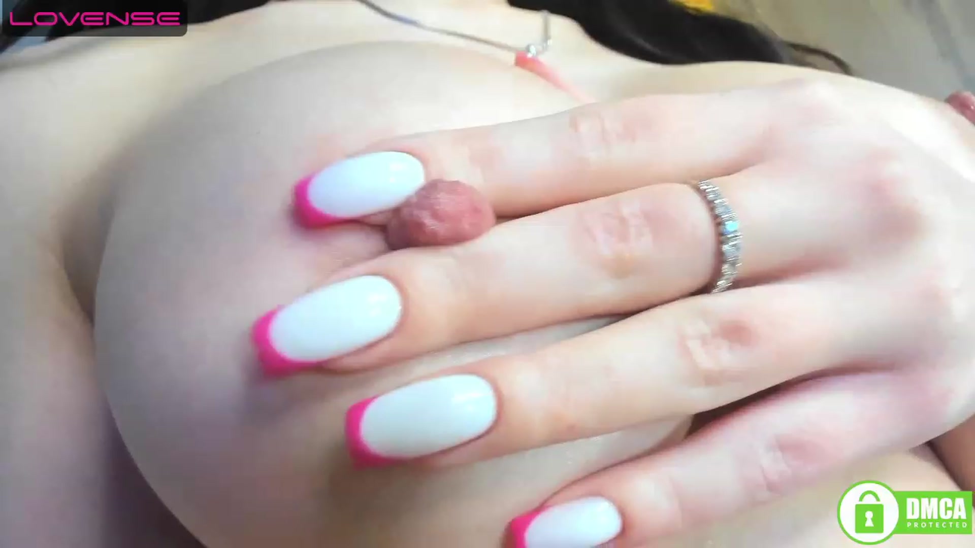 Gallery image thumbnail from EnticingGirl's myfreecams stream on, 04/29/2023, 18:04 image 14 of 20