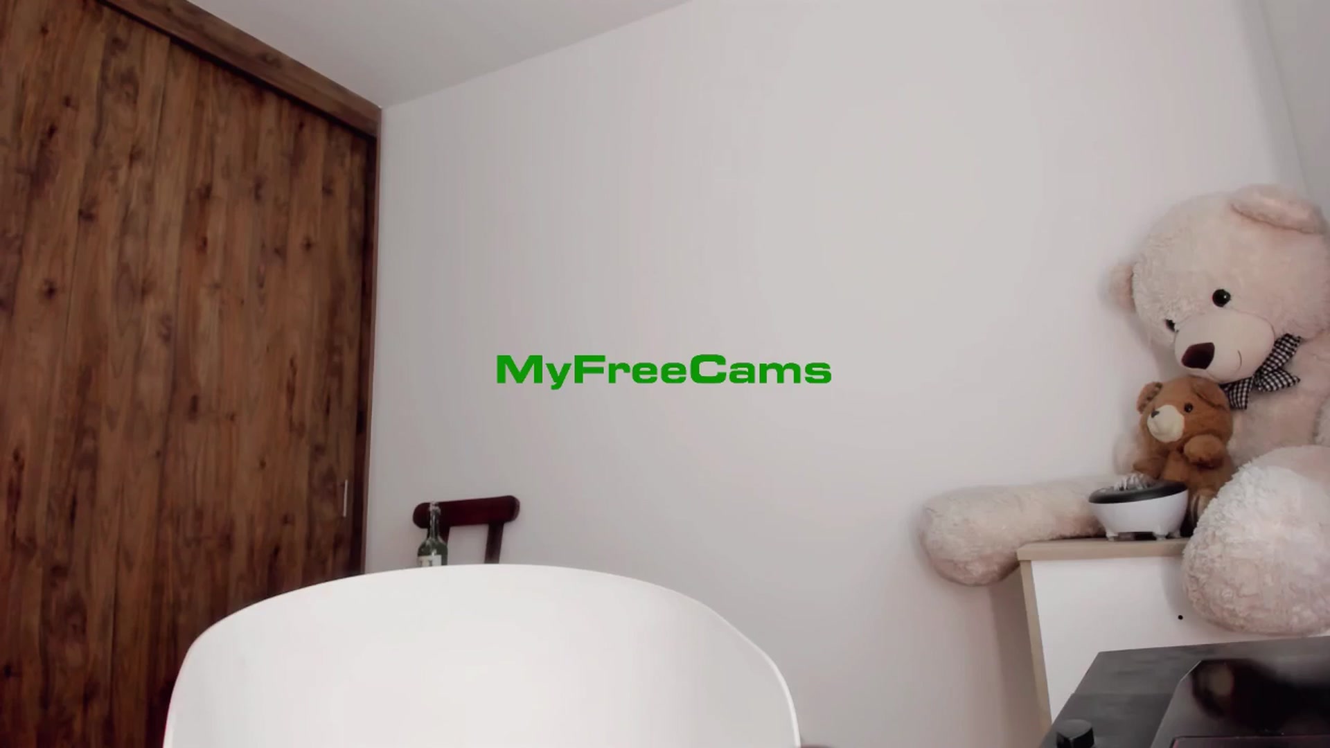 Gallery image thumbnail from Ephemeral's myfreecams stream on, 08/25/2025, 18:39 image 10 of 20