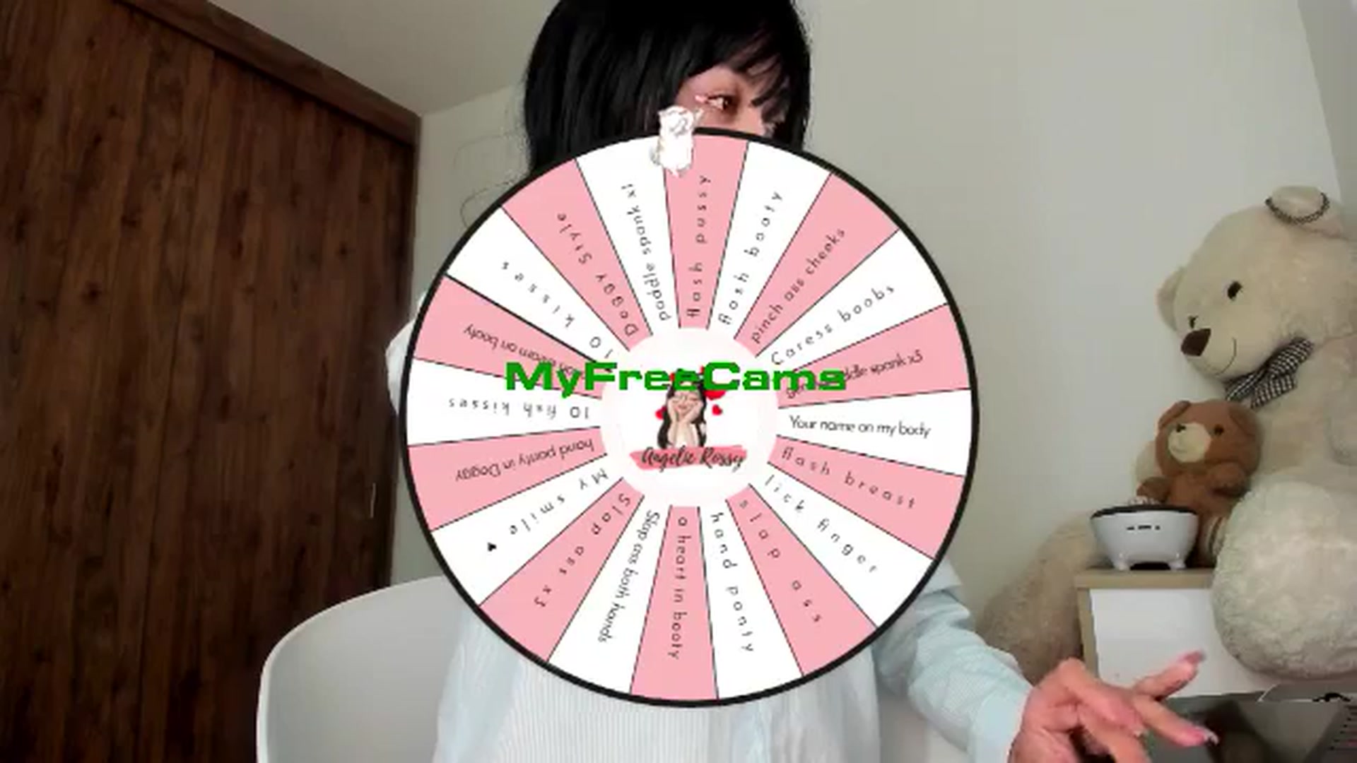 Gallery image thumbnail from Ephemeral's myfreecams stream on, 11/14/2025, 01:38 image 17 of 20