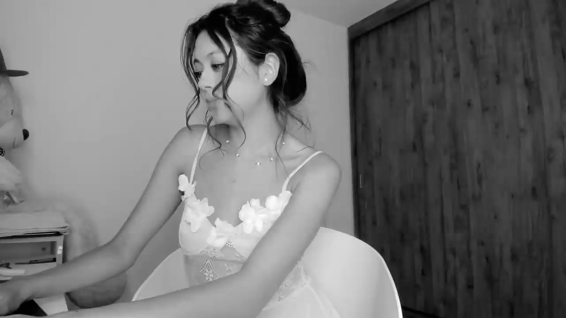 Gallery image thumbnail from Ephemeral's myfreecams stream on, 09/01/2026, 01:41 image 10 of 20