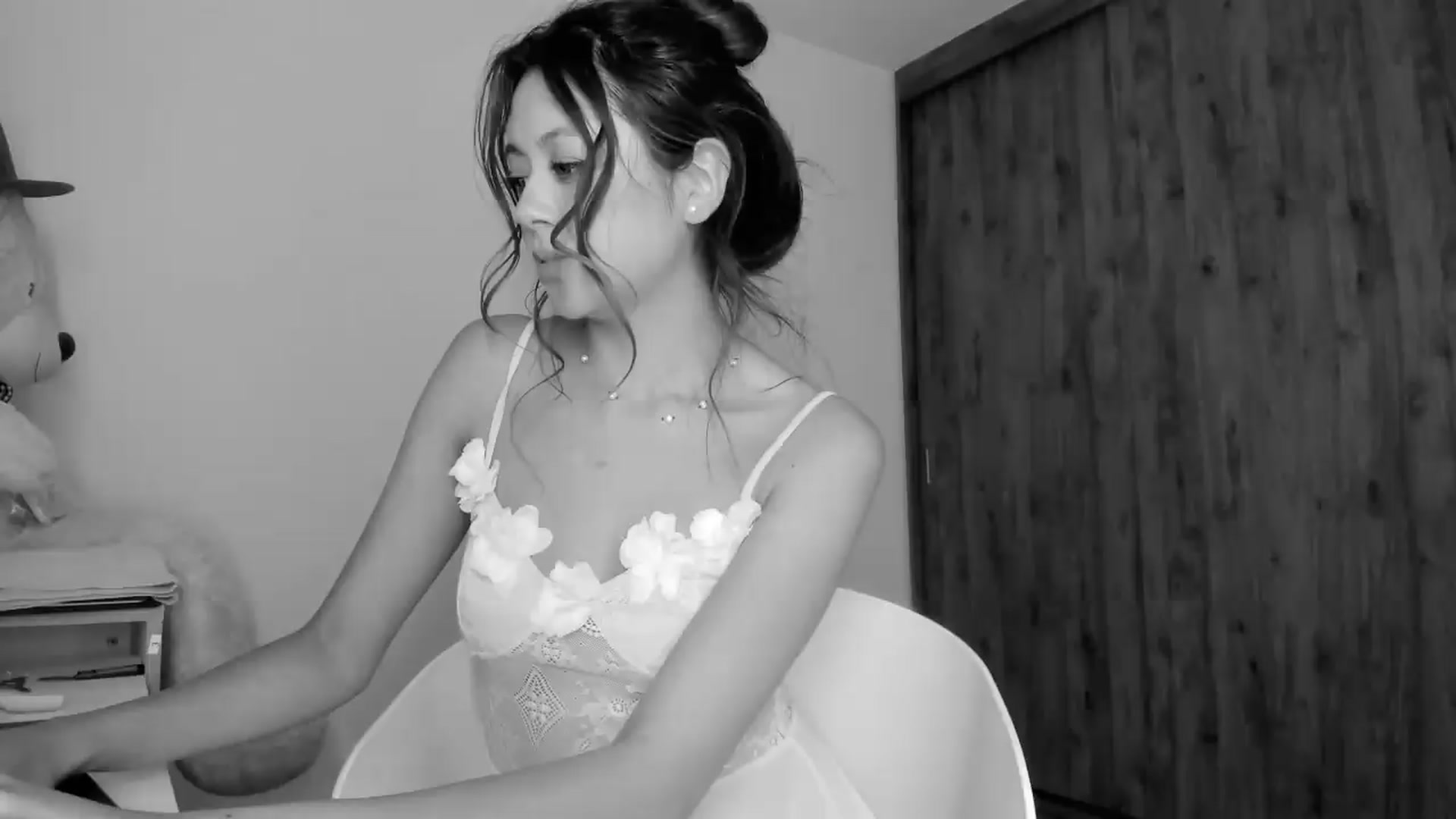Gallery image thumbnail from Ephemeral's myfreecams stream on, 09/01/2026, 01:41 image 13 of 20